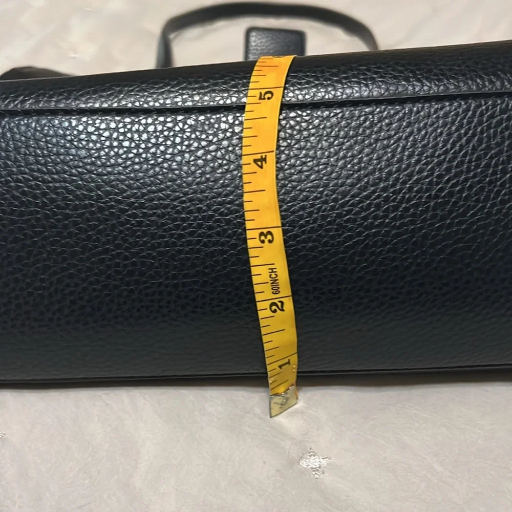 Anne Klein Satchel / Tote / Purse in Black, EUC